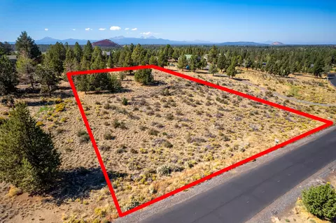 22535 Calgary Dr, Bend, OR 97702 photo 10