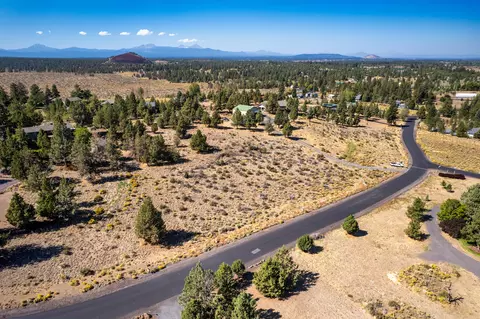 22535 Calgary Dr, Bend, OR 97702 photo 11
