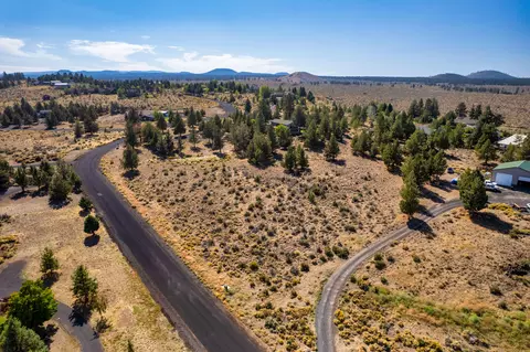 22535 Calgary Dr, Bend, OR 97702 photo 13