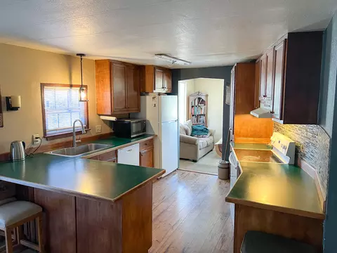 66945 Central St, Bend, OR 97703 photo 3