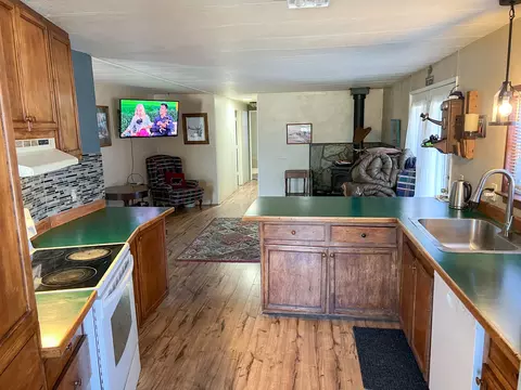 66945 Central St, Bend, OR 97703 photo 6