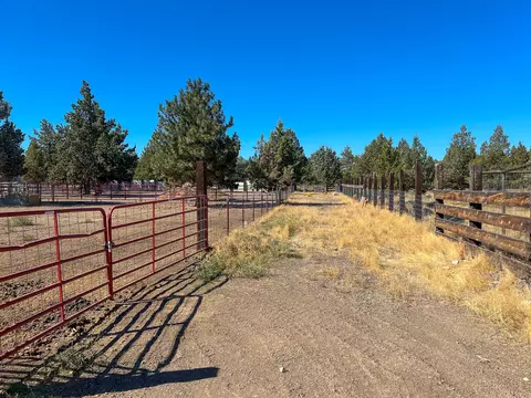 66945 Central St, Bend, OR 97703 photo 44