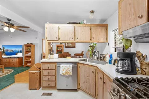 11615 Michael Rd, Central Point, OR 97502 photo 10