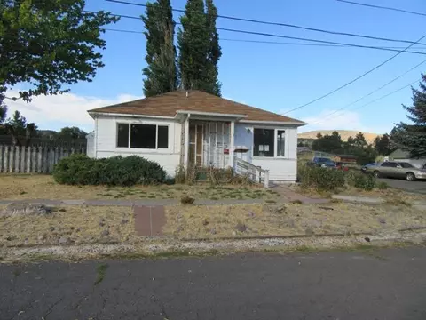 357 Division St, Klamath Falls, OR 97601