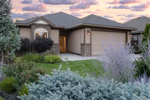 21302 NE Brooklyn Ct, Bend, OR 97701