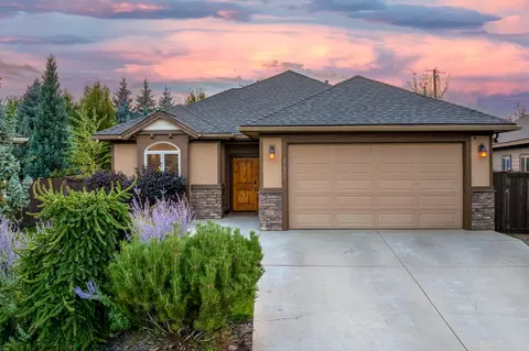 21302 Brooklyn Ct, Bend, OR 97701