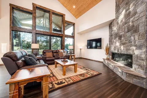 Other - 56673 Glowstone Loop, Bend, OR 97707 photo 2 of 14