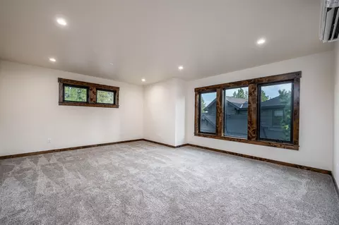 Bedroom - 56673 Glowstone Loop, Bend, OR 97707 photo 7 of 10
