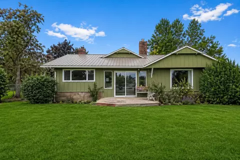 Exterior - 19369 Us 26, Mitchell, OR 97750 photo 20 of 23