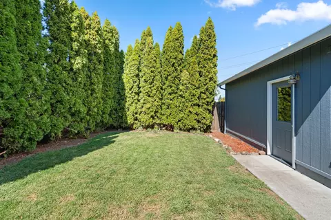 156 Lavender Ln, Central Point, OR 97502 photo 25