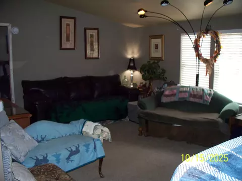 16138 Amber Ln, La Pine, OR 97739 photo 8