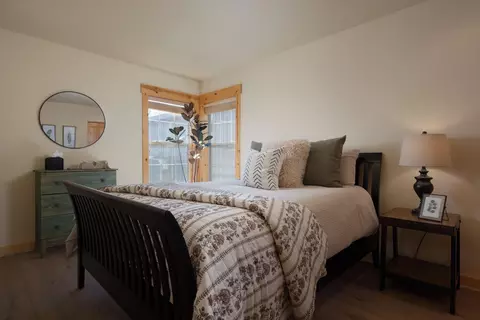 1471 Red Wing Loop, Redmond, OR 97756 photo 23