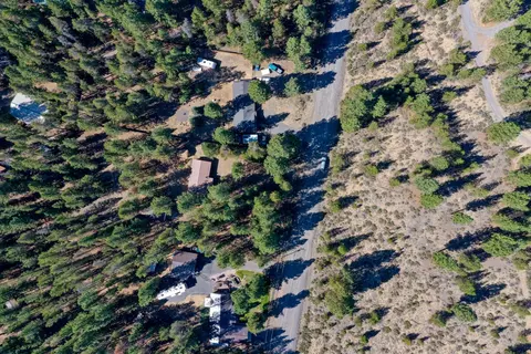 View/Area - 15863 Dawn Rd, La Pine, OR 97739 photo 3 of 6