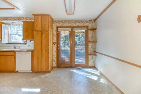 Other - 15863 Dawn Rd, La Pine, OR 97739 photo 2 of 6
