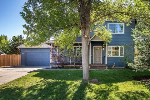 1407 NE Talon Ct, Bend, OR 97701