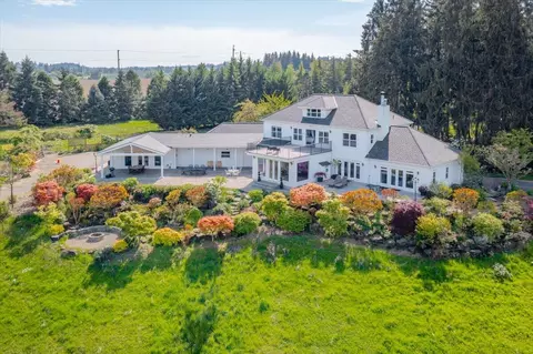 4698 Wallace Rd NW, Salem, OR 97304