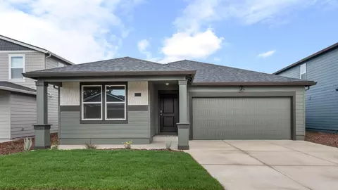 2711 Steadman Ave, Medford, OR 97501