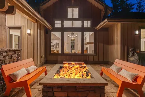 Exterior - 56278 Sable Rock Loop, Bend, OR 97707 photo 8 of 13