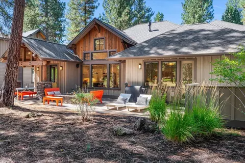 Exterior - 56278 Sable Rock Loop, Bend, OR 97707 photo 7 of 13