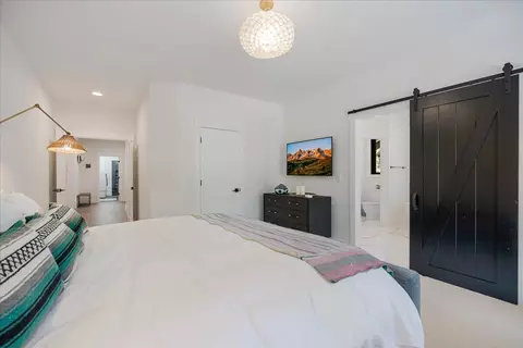Bedroom - 56278 Sable Rock Loop, Bend, OR 97707 photo 2 of 7