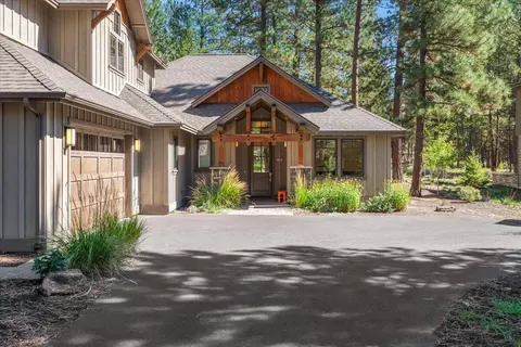 Exterior - 56278 Sable Rock Loop, Bend, OR 97707 photo 3 of 13