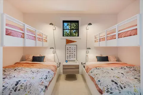 Bedroom - 56278 Sable Rock Loop, Bend, OR 97707 photo 6 of 7