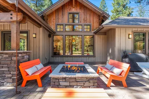 Exterior - 56278 Sable Rock Loop, Bend, OR 97707 photo 4 of 13