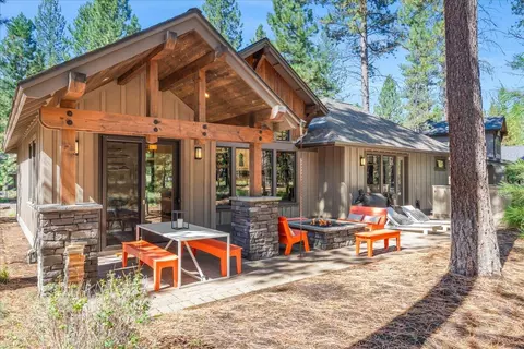 Exterior - 56278 Sable Rock Loop, Bend, OR 97707 photo 5 of 13