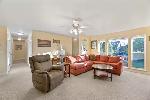 389 Leandra Ln, Eagle Point, OR 97524 photo 33