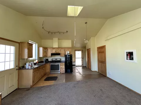 Living - 16240 Lost Coyote Ln, Mitchell, OR 97750 photo 2 of 5