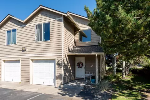 1480 SW 16th St, Redmond, OR 97756