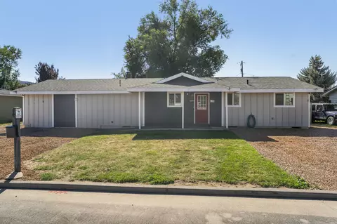 740 SE 6th St, Prineville, OR 97754