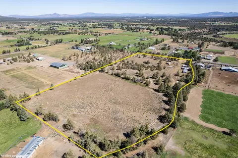 View/Area - 65655 Cline Falls Rd, Bend, OR 97703 photo 3 of 4