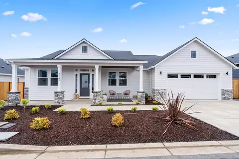 3145 Monaco Ct, Medford, OR 97504