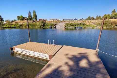 View/Area - 32314 Rivers Dr, Chiloquin, OR 97624 photo 4 of 12