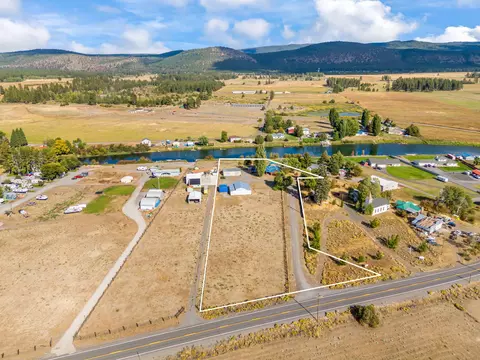 View/Area - 32311 Modoc Point Rd, Chiloquin, OR 97624 photo 7 of 24