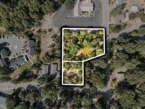 0 Kerby Ave, Cave Junction, OR 97523
