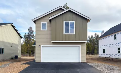 51738 Jubilee Pine Dr, La Pine, OR 97739