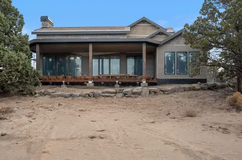 Exterior - 22936 Ghost Tree Ln, Bend, OR 97701 photo 23 of 32
