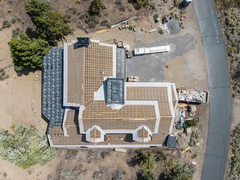 View/Area - 22936 Ghost Tree Ln, Bend, OR 97701 photo 3 of 13