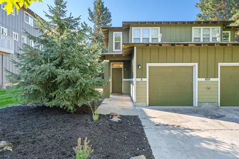 1102 NE Kayak Loop, Bend, OR 97701 photo 3