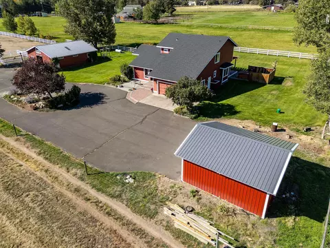 65010 Gerking Market Rd, Bend, OR 97703