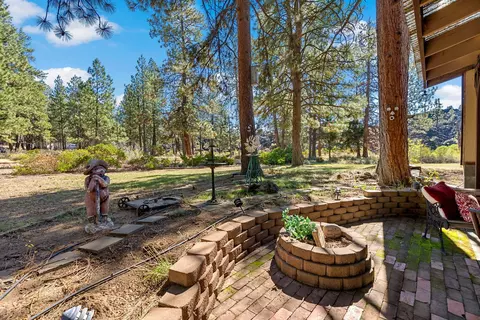 60000 Agate Rd, Bend, OR 97702 photo 5