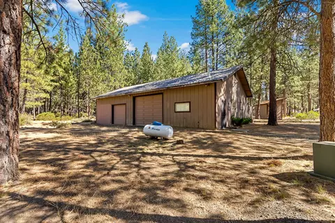 60000 Agate Rd, Bend, OR 97702 photo 8