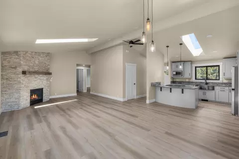 Living - 21800 Katie Dr, Bend, OR 97701 photo 3 of 3