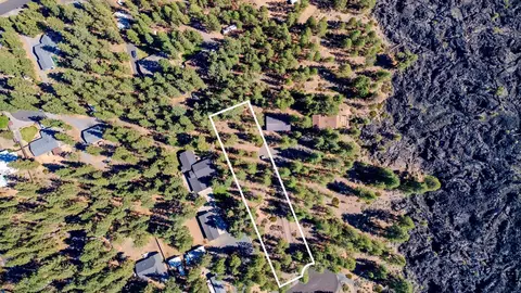 60008 Agate Rd, Bend, OR 97702