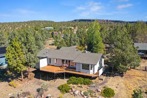 789 NE Wyoming Dr, Prineville, OR 97754