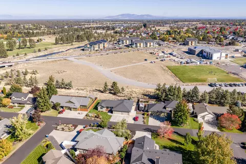 3365 NE Stonebrook Loop, Bend, OR 97701 photo 49