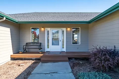 3365 NE Stonebrook Loop, Bend, OR 97701 photo 6