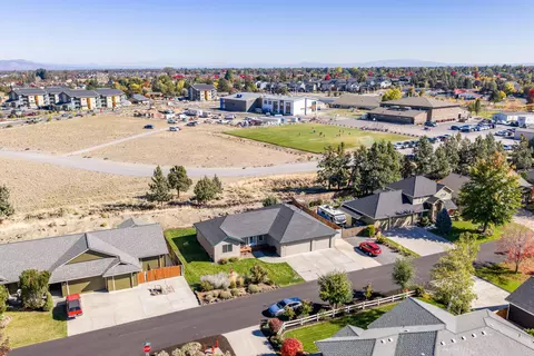 3365 NE Stonebrook Loop, Bend, OR 97701 photo 47